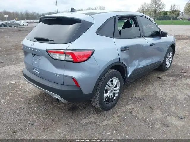 FORD ESCAPE S 2022