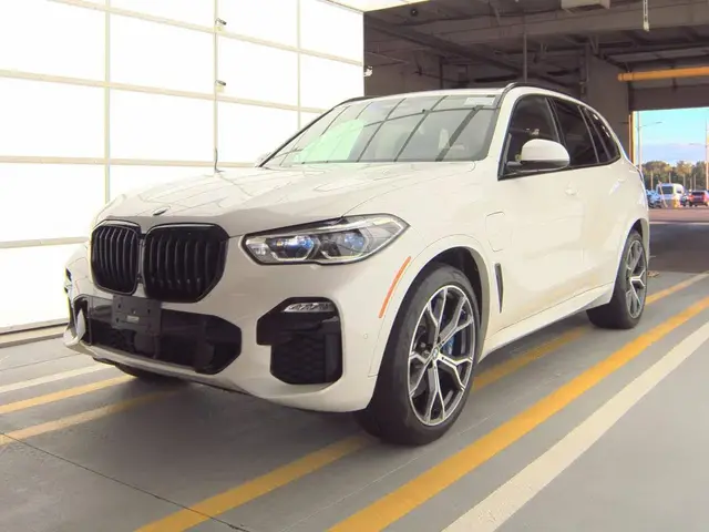 BMW X5 SPORTS ACTIVITY VEHICLE 2021