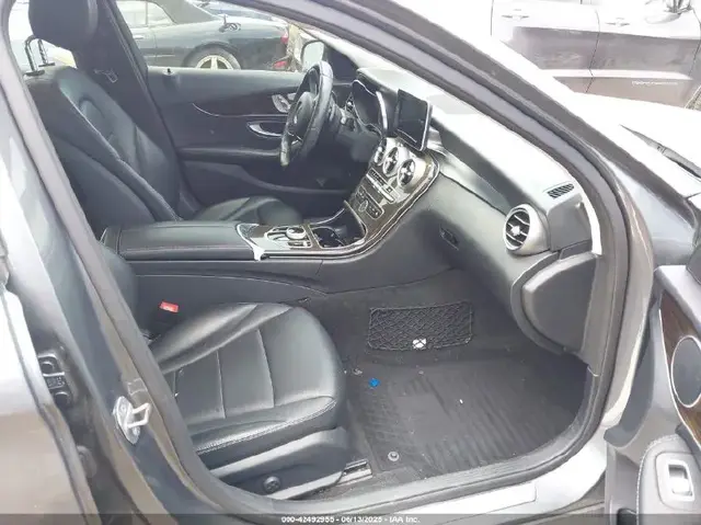 MERCEDES-BENZ C-CLASS C 300 4MATIC/LUXURY 4MATIC/SPORT 2017