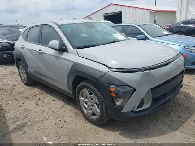 HYUNDAI KONA SE 2024