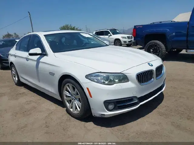 BMW 528I 2015
