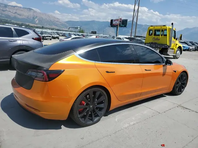 TESLA MODEL 3 2018