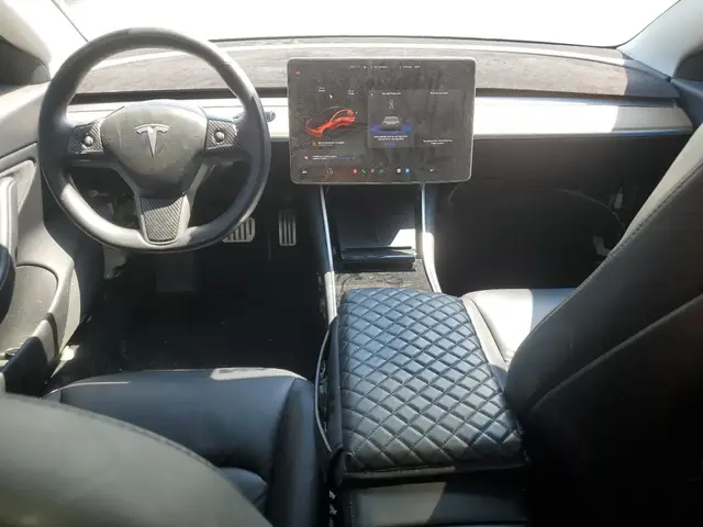 TESLA MODEL 3 2018
