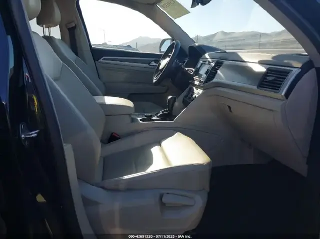 VOLKSWAGEN ATLAS 2022