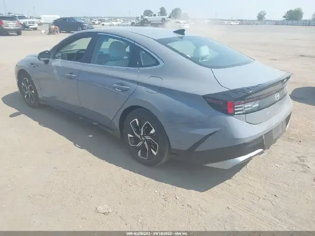 HYUNDAI SONATA SEL 2024