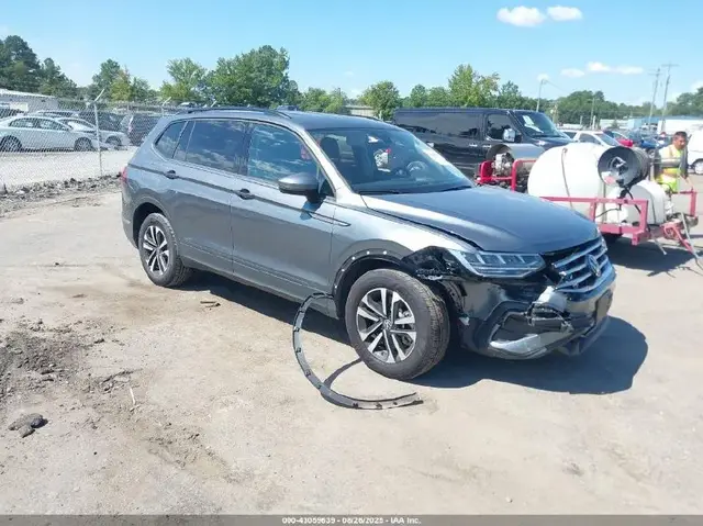 VOLKSWAGEN TIGUAN 2023