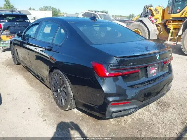 BMW 750 I XDRIVE 2022