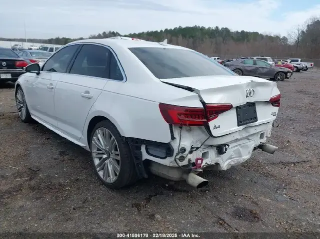 AUDI A4 2018