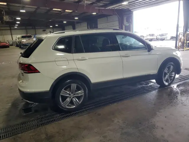 VOLKSWAGEN TIGUAN SE 2020