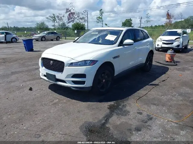 JAGUAR F-PACE 20D PREMIUM 2017