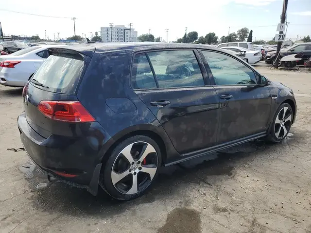 VOLKSWAGEN GTI 2015