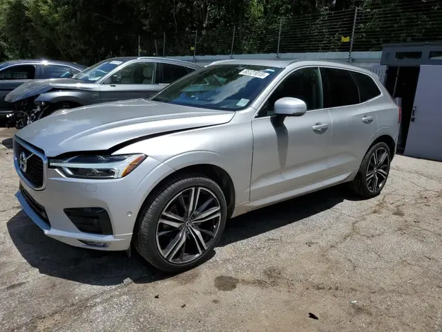 VOLVO XC60 T6 R-DESIGN 2019