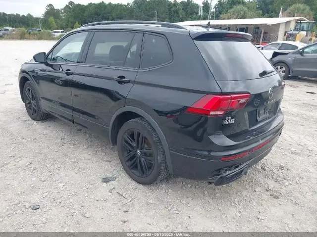 VOLKSWAGEN TIGUAN 2022