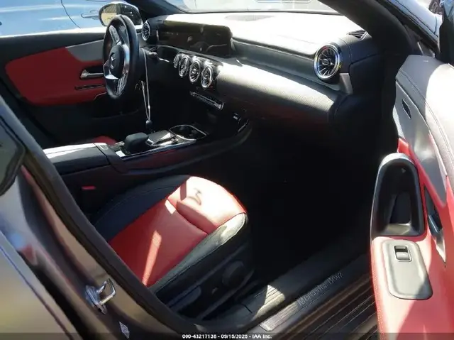 MERCEDES-BENZ CLA 250 COUPE 2022