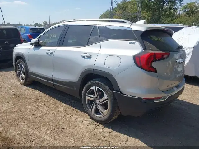 GMC TERRAIN FWD SLT 2021