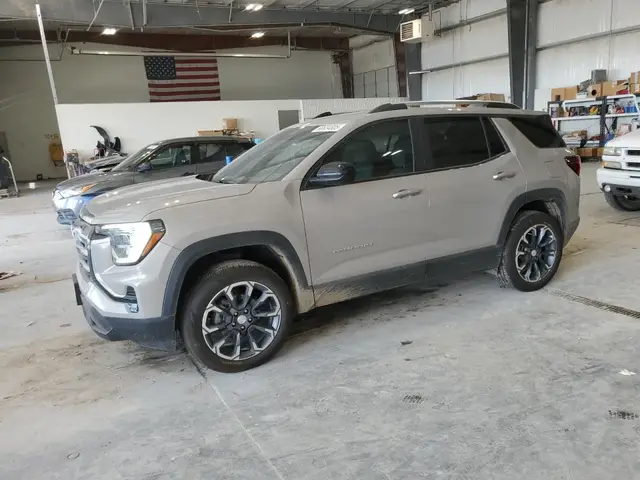 GMC TERRAIN ELEVATION 2025