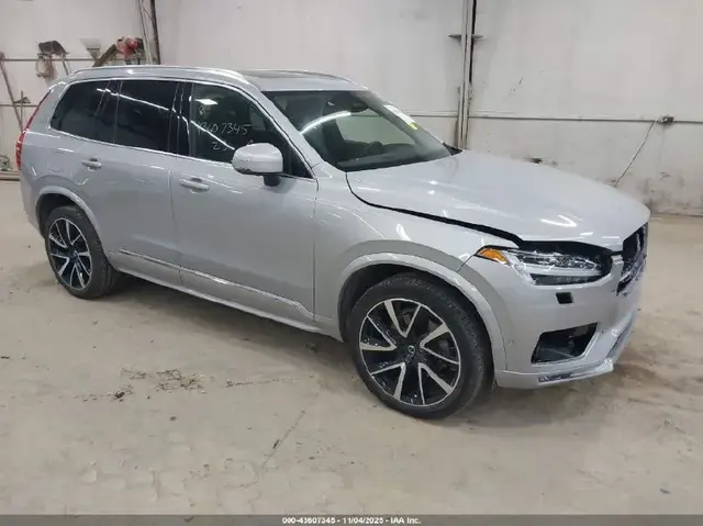 VOLVO XC90 B6 PLUS 6-SEATER 2023