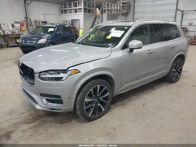 VOLVO XC90 B6 PLUS 6-SEATER 2023