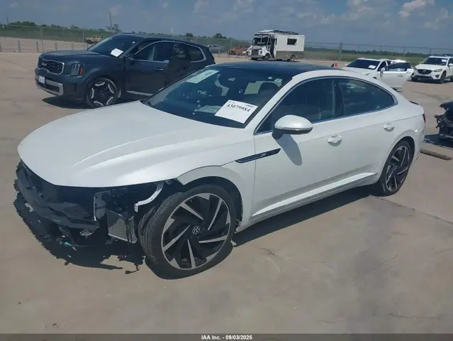 VOLKSWAGEN ARTEON 2023
