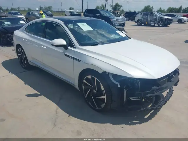 VOLKSWAGEN ARTEON 2023