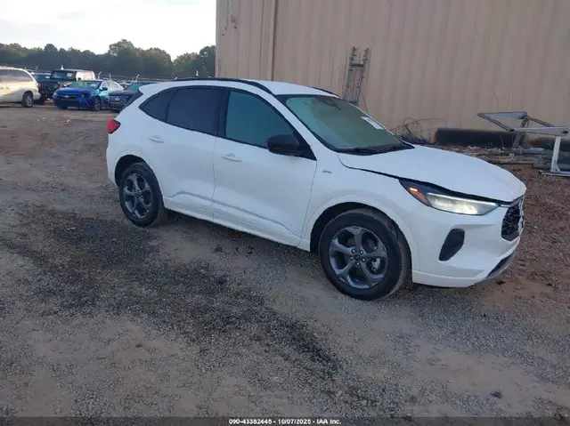 FORD ESCAPE ST-LINE 2023