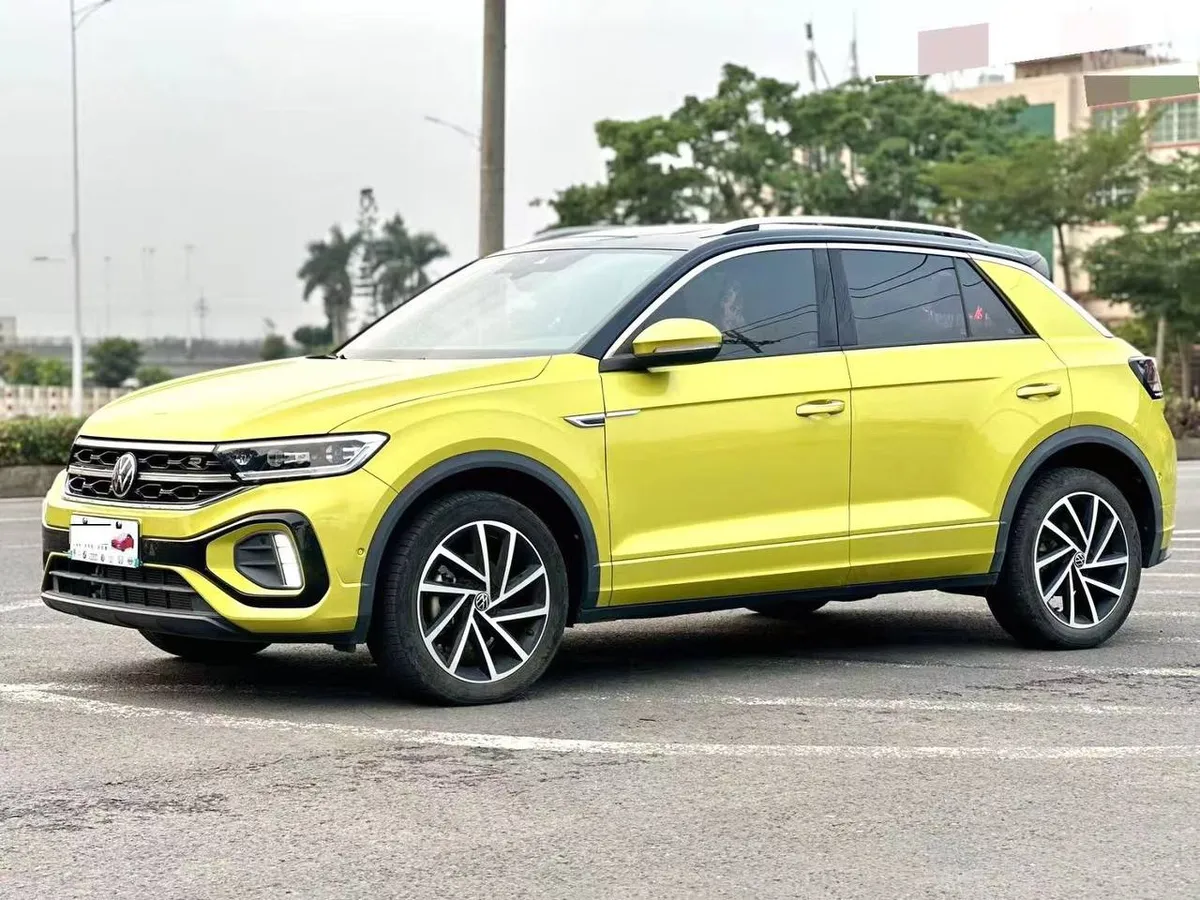VOLKSWAGEN T-ROC 2023