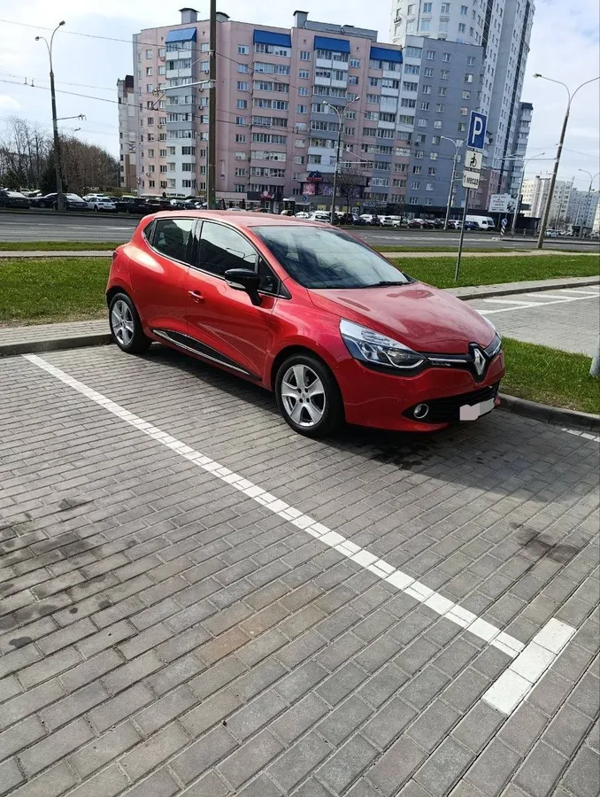 RENAULT CLIO IV 2026