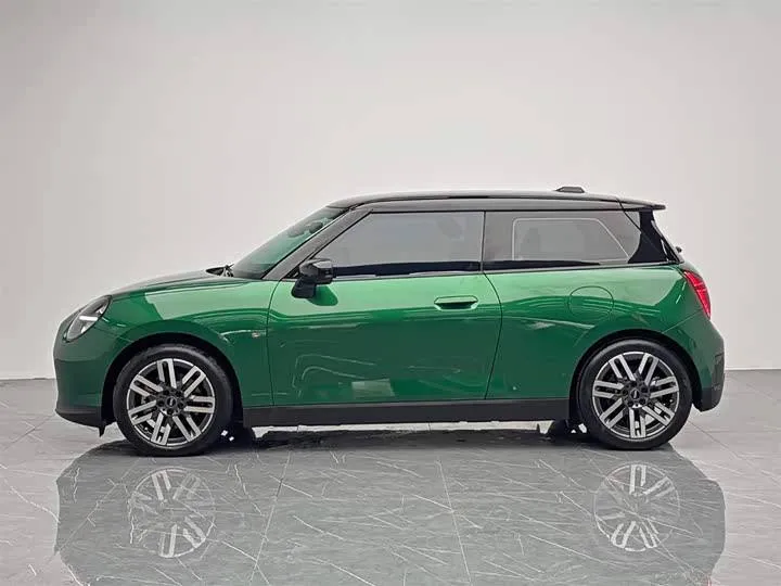 MINI Cooper 2025