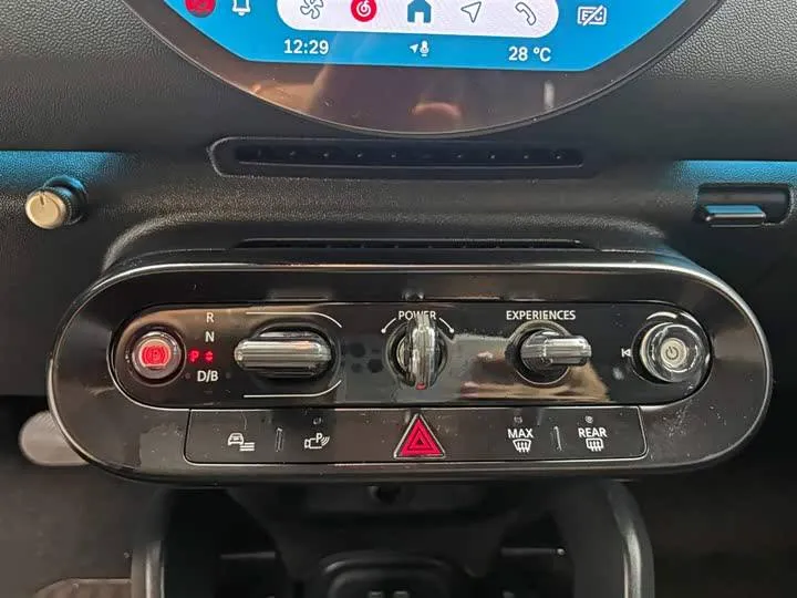 MINI Cooper 2025