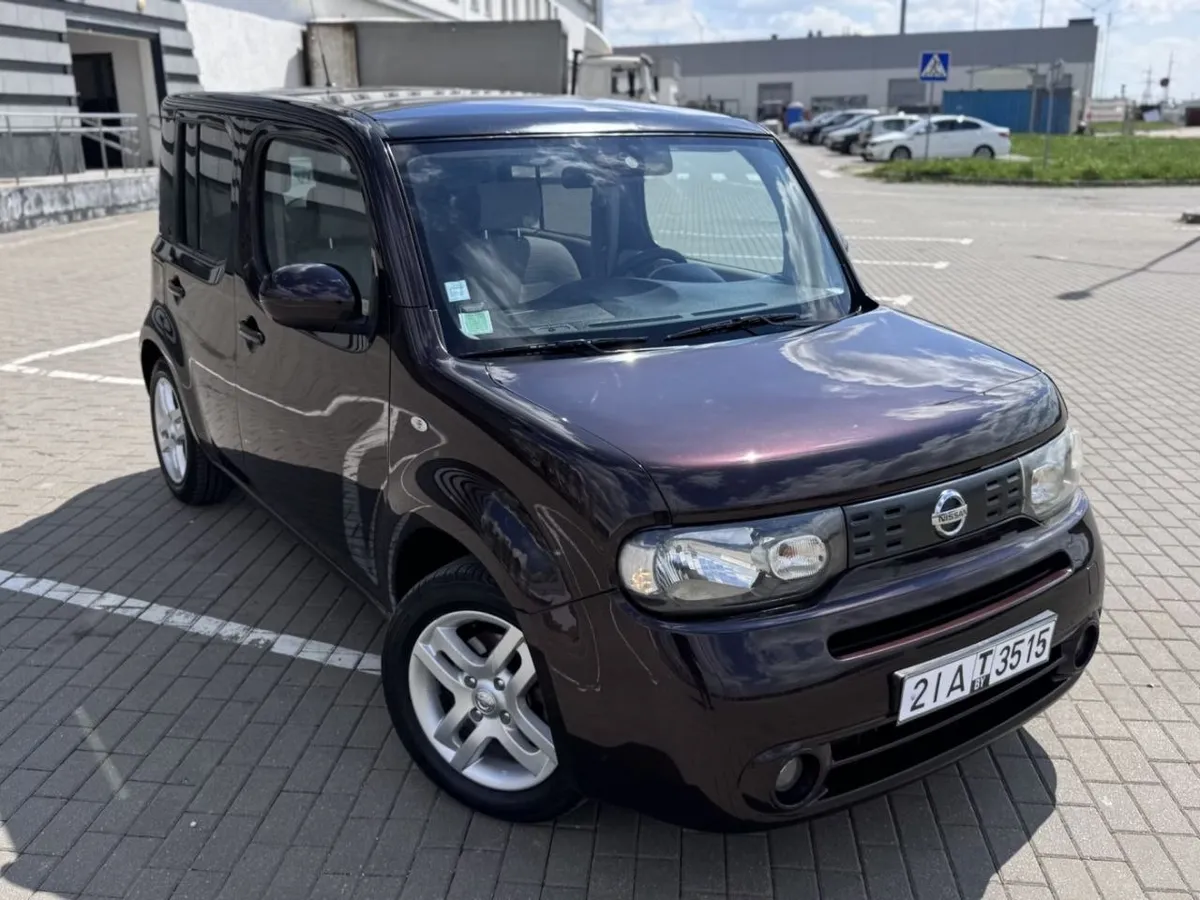 NISSAN CUBE 2010