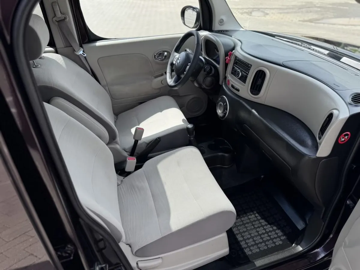 NISSAN CUBE 2010