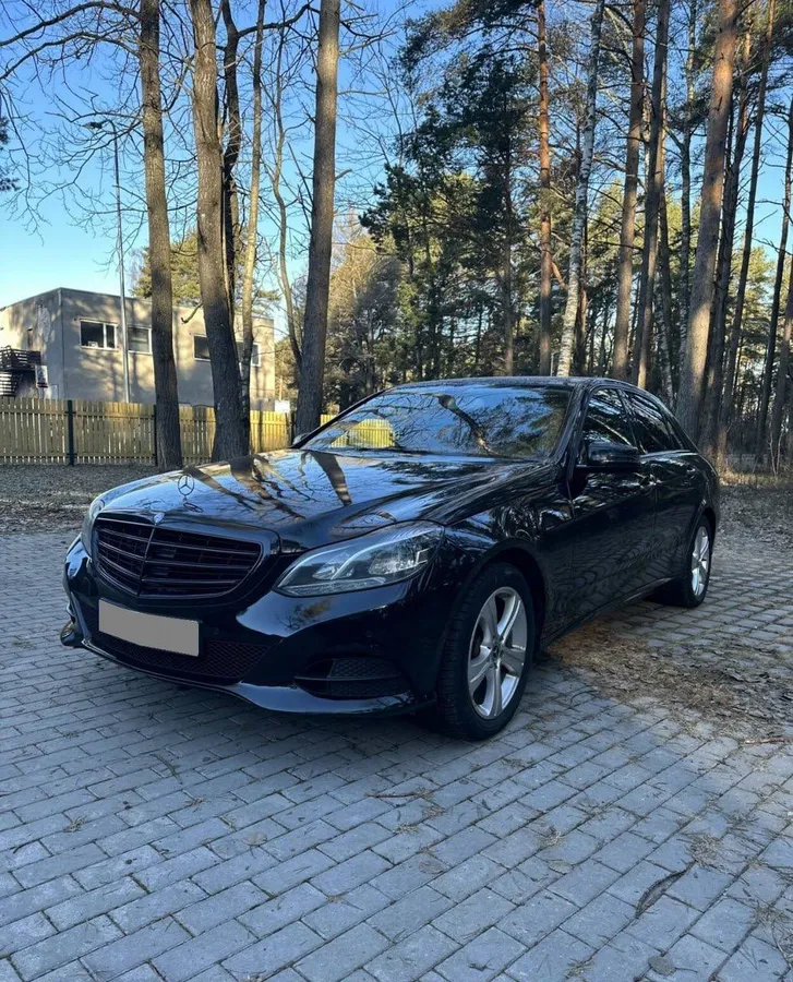MERCEDES-BENZ E-CLASS E 200 NGT 2015