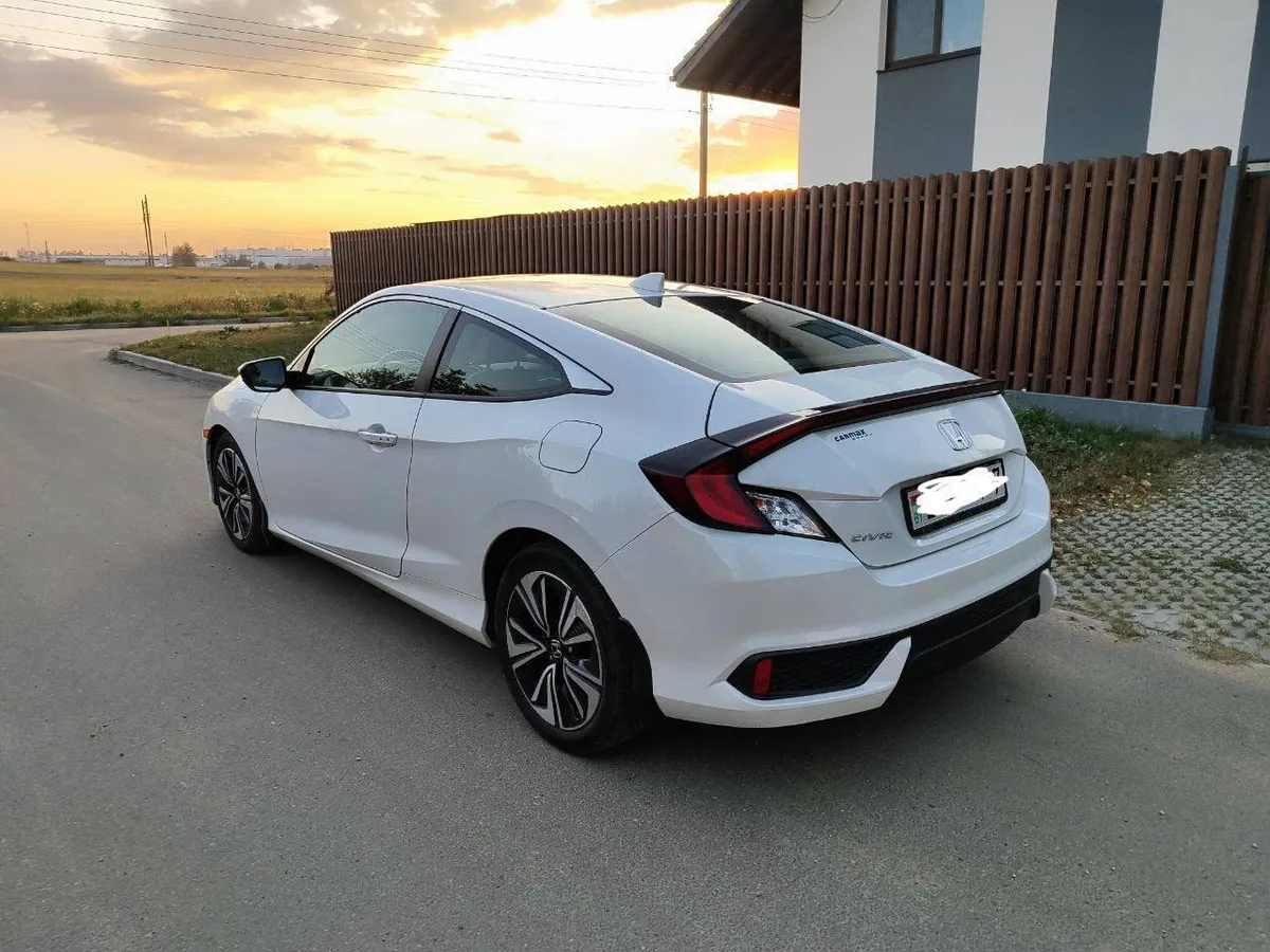 HONDA CIVIC X 2018