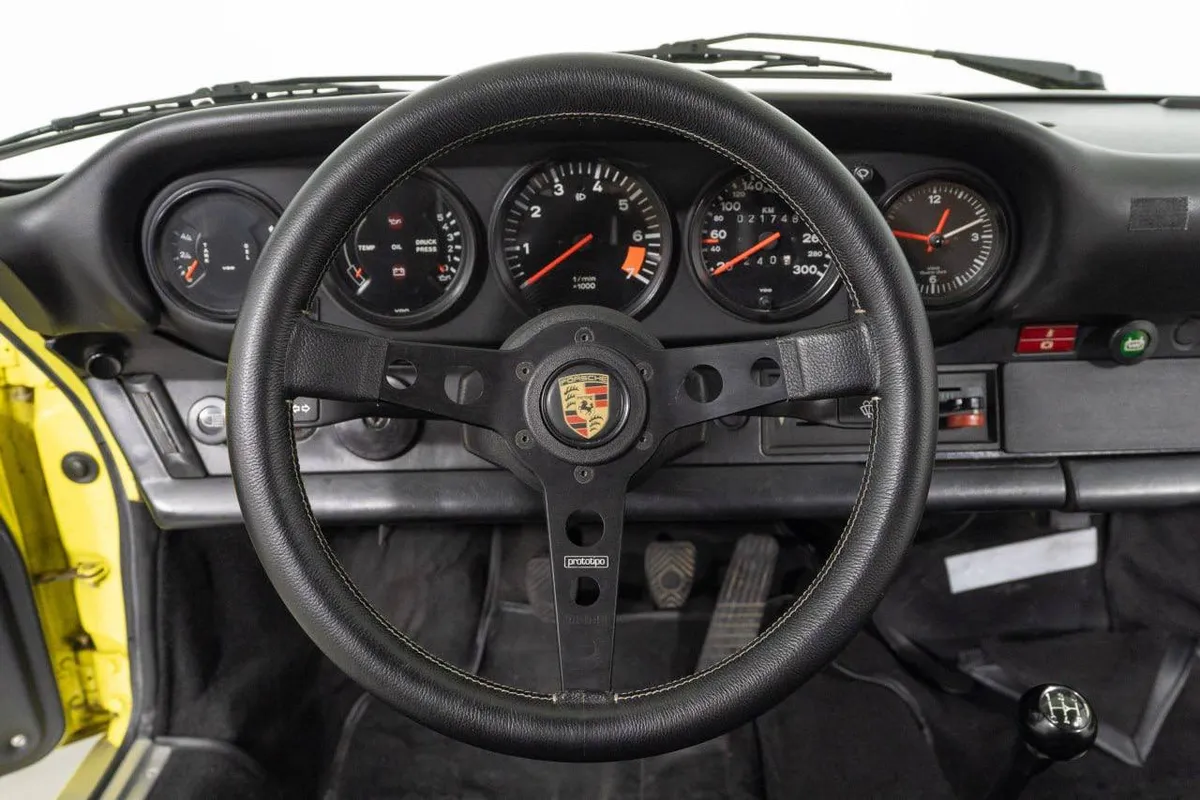 PORSCHE 911RSR RECREATION 2017