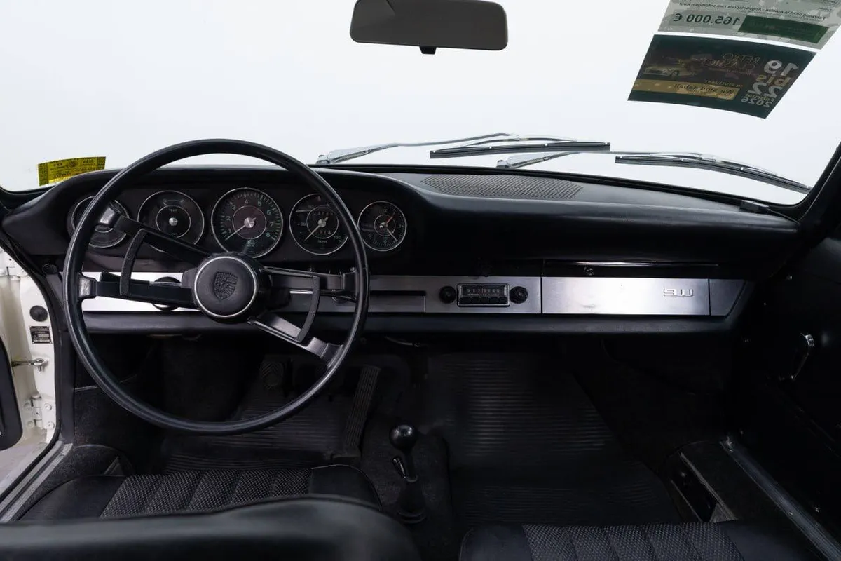 PORSCHE 911RSR RECREATION 2017