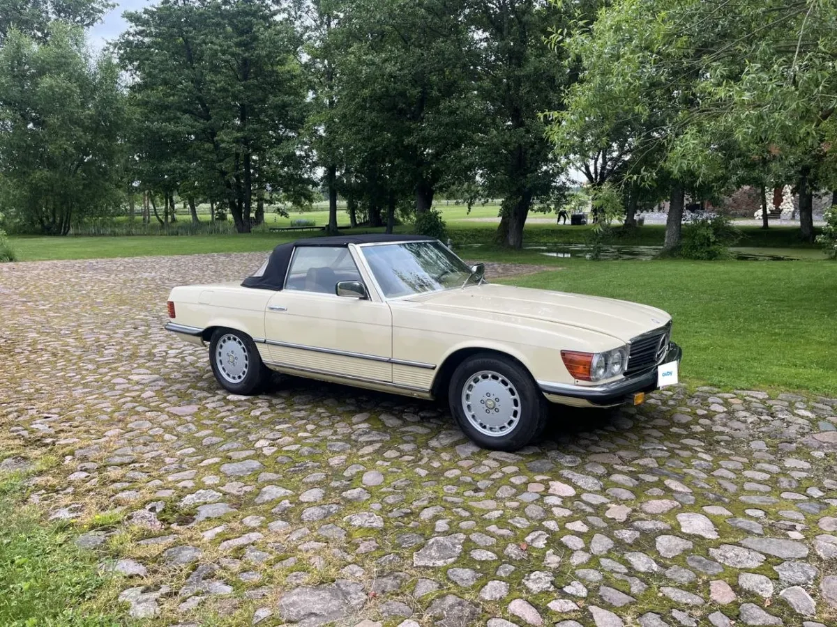 MERCEDES-BENZ SL 1976