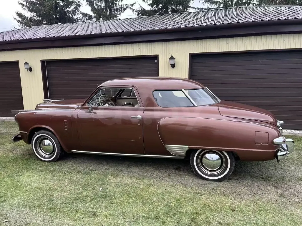 STUDEBAKER COMANDOR STARLIGHT COMANDOR DELUXE STARLIGHT COUPE 1949