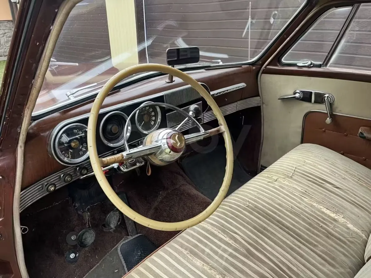 STUDEBAKER COMANDOR STARLIGHT COMANDOR DELUXE STARLIGHT COUPE 1949