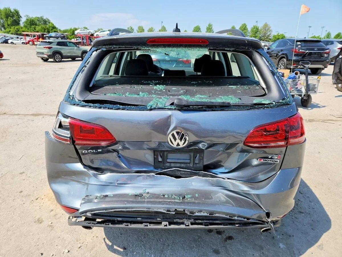 VOLKSWAGEN GOLF SPORTWAGEN 2016