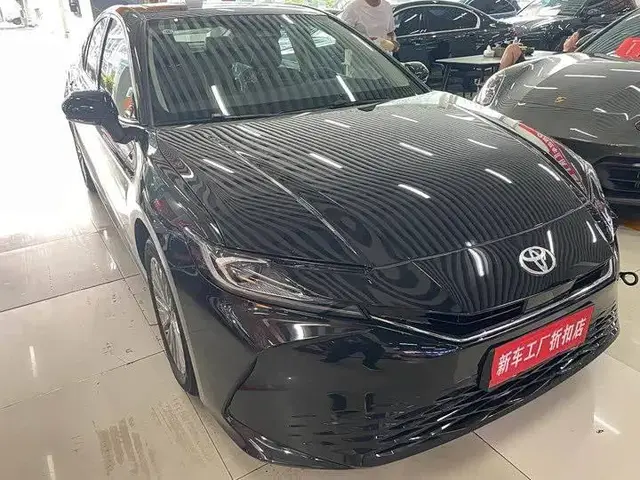 TOYOTA CAMRY XV80 2025