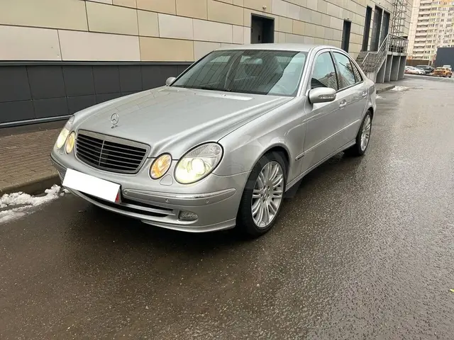 MERCEDES-BENZ W211 2024