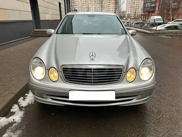 MERCEDES-BENZ W211 2024