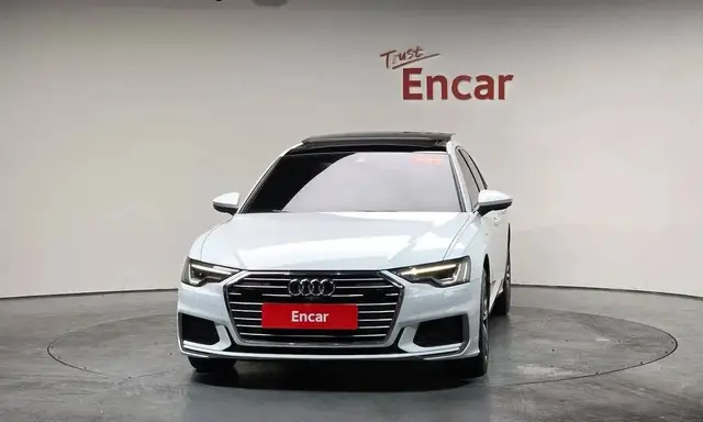 AUDI A6 2022