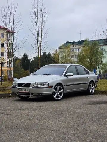 VOLVO S80 2026