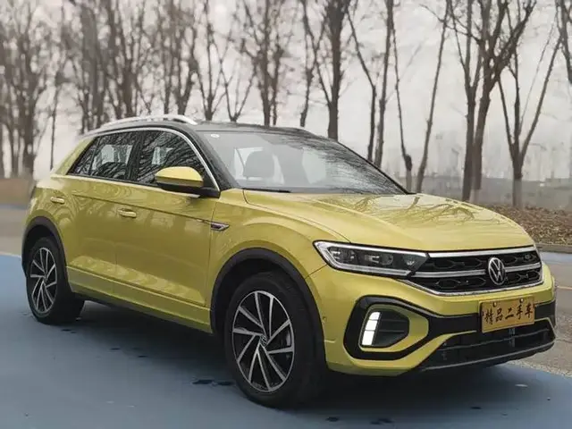 VOLKSWAGEN T-ROC 2023