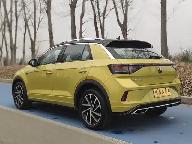VOLKSWAGEN T-ROC 2023