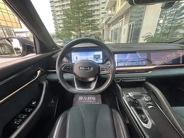 GEELY MONJARO 2021