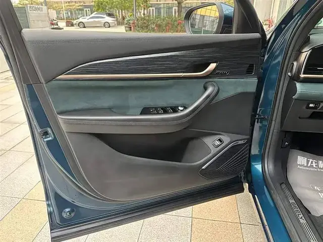 GEELY MONJARO 2021