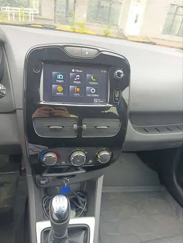 RENAULT CLIO IV 2026