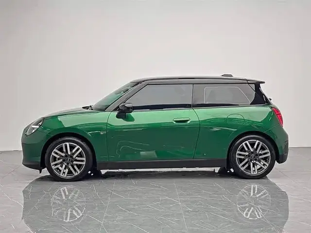 MINI Cooper 2025